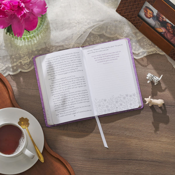 Moments of Grace for Grandmas: Stories and Scriptures Purple Faux Leather Gift Book