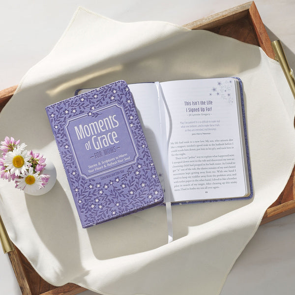 Moments of Grace for Moms: Stories and Scriptures Purple Gift Book
