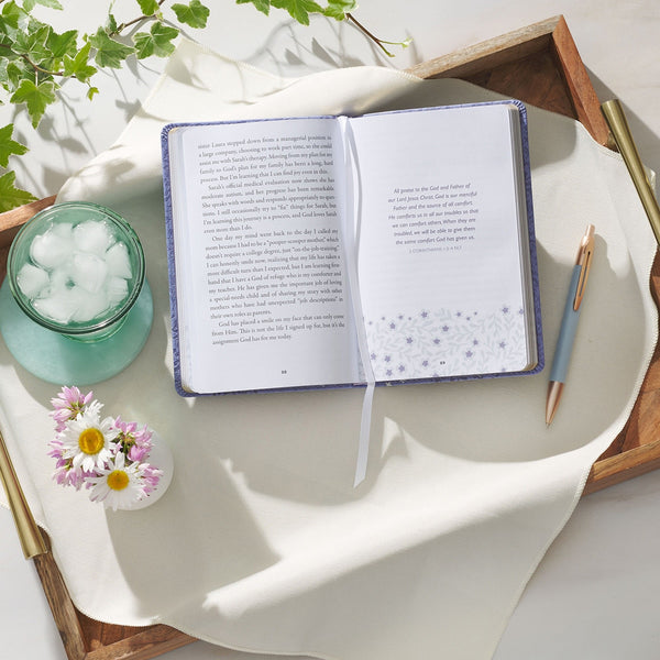 Moments of Grace for Moms: Stories and Scriptures Purple Gift Book